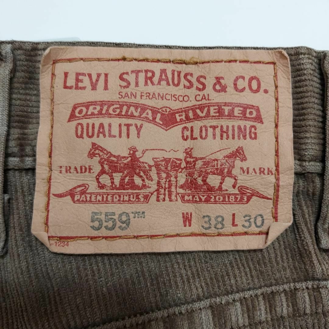 Levi's(リーバイス)のリーバイス559 Levis W38 コーデュロイ ベージュ 00s 6509 メンズのパンツ(デニム/ジーンズ)の商品写真