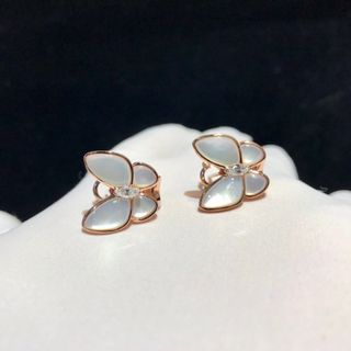 シェルダイヤモンドクリップ式ピアス(ピアス)