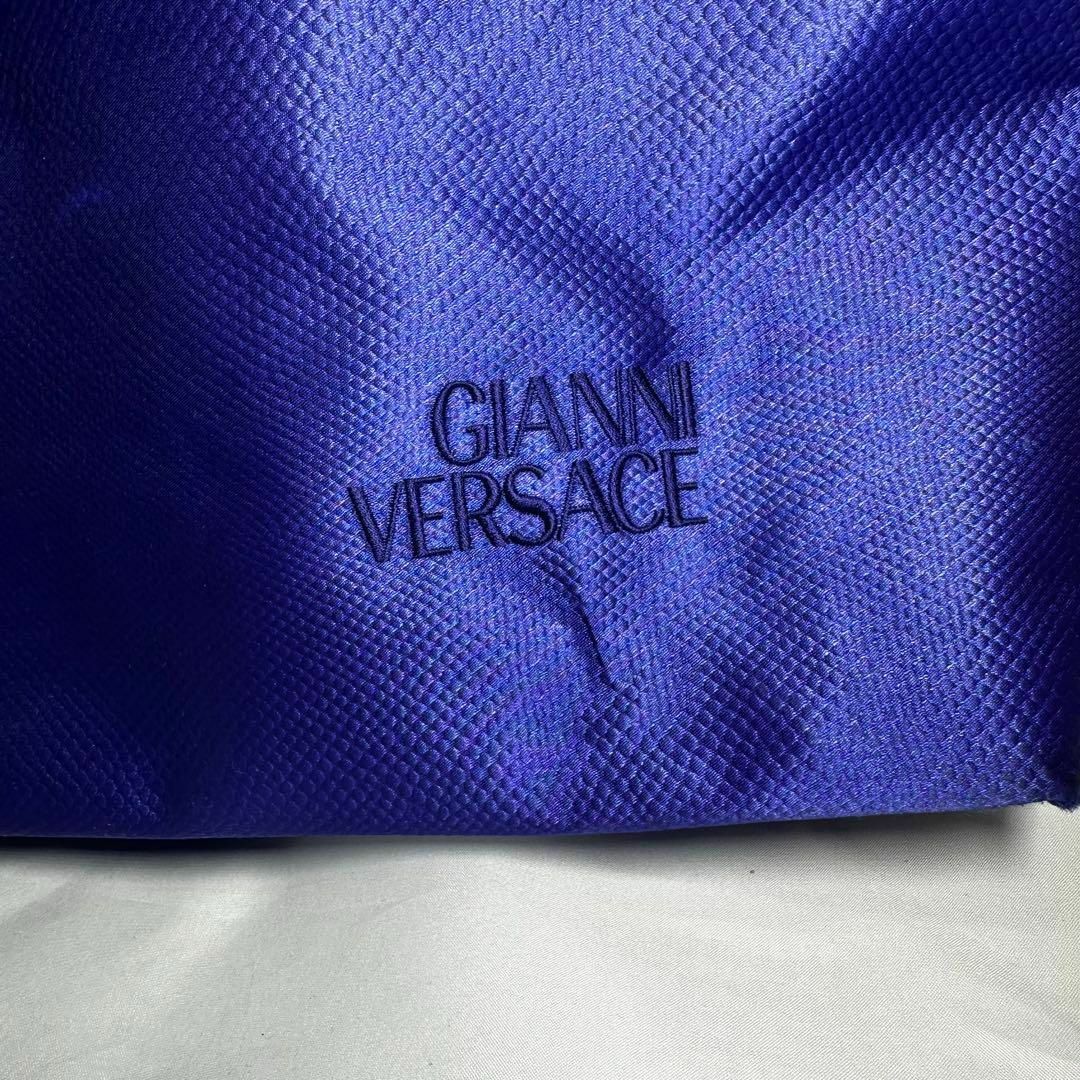 Gianni Versace(ジャンニヴェルサーチ)のGIANNI VERSACE ベルサーチ　トートバッグ レディースのバッグ(トートバッグ)の商品写真