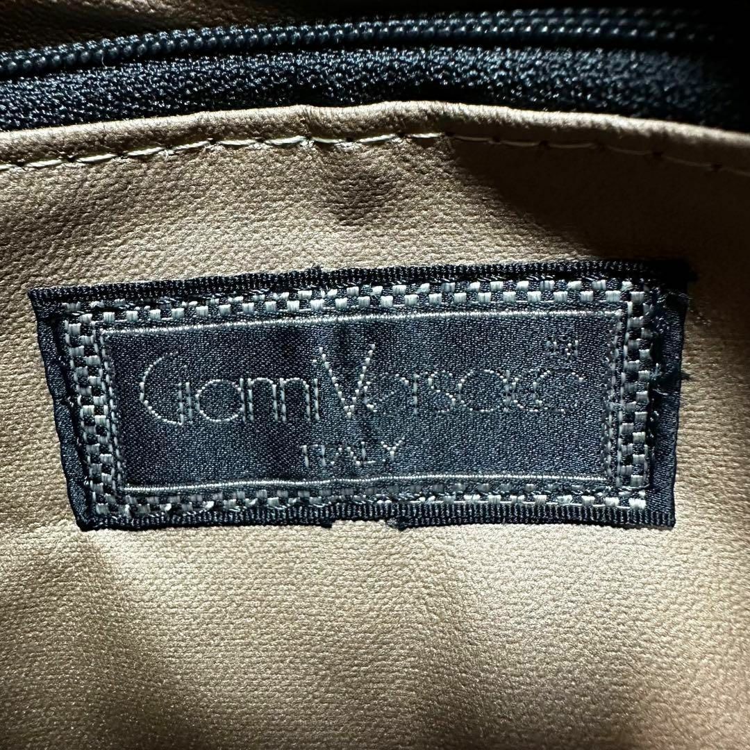 Gianni Versace(ジャンニヴェルサーチ)のGIANNI VERSACE ベルサーチ　トートバッグ レディースのバッグ(トートバッグ)の商品写真