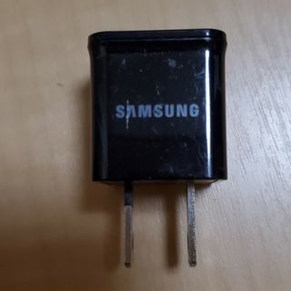 サムスン(SAMSUNG)のSAMSUNG  ACアダプタSC03(バッテリー/充電器)