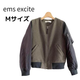 エムズエキサイト(EMSEXCITE)の【美品】エムズエキサイト 切り替え ジャケット ジャンパー カーキ M(ノーカラージャケット)