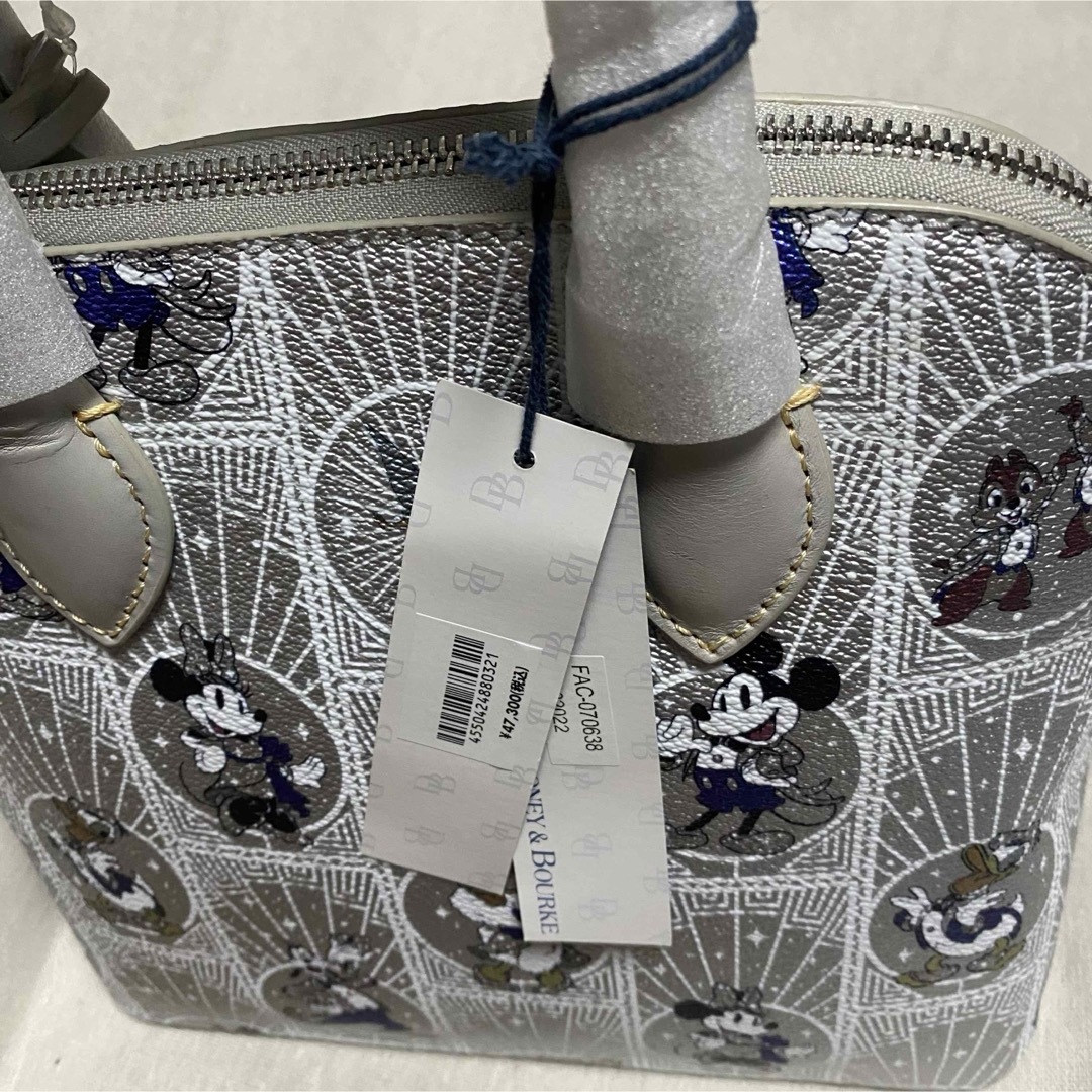 Disney - ディズニー 100周年 バッグ Dooney&Bourke ドゥーニー Disney - ディズニー 100周年 バッグ Dooney&Bourke ドゥーニー