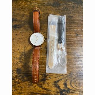 ダニエルウェリントン(Daniel Wellington)のダニエルウェリントン＊腕時計(替えバンド付き)(腕時計)