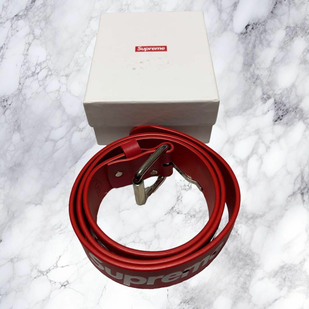 Supreme(シュプリーム)の【新品】Supreme Repeat Leather Belt シュプリーム 赤 メンズのファッション小物(ベルト)の商品写真