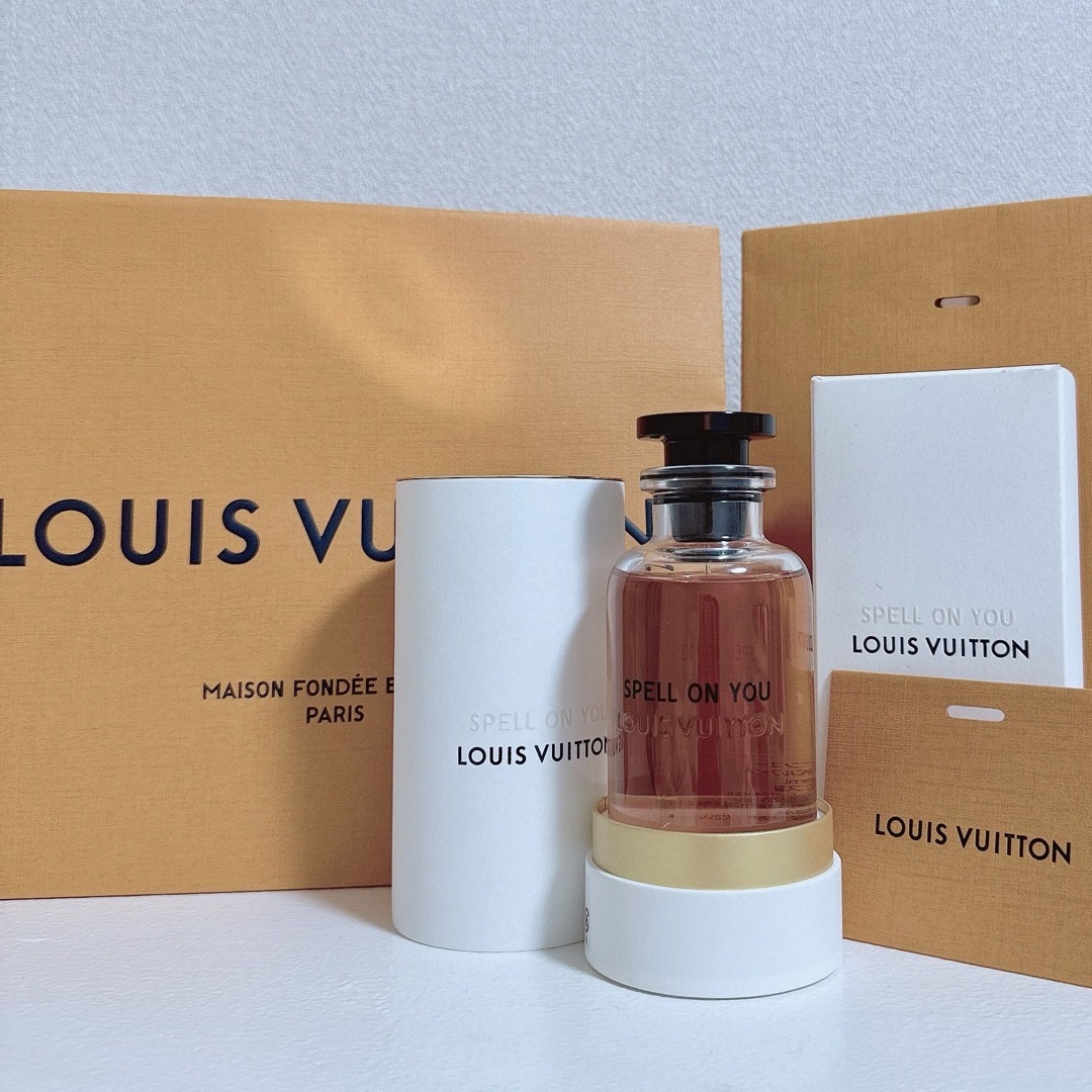 LOUIS VUITTON(ルイヴィトン)のLOUIS VUITTON 香水 スペル オン ユー 100ml ルイ ヴィトン コスメ/美容の香水(香水(女性用))の商品写真