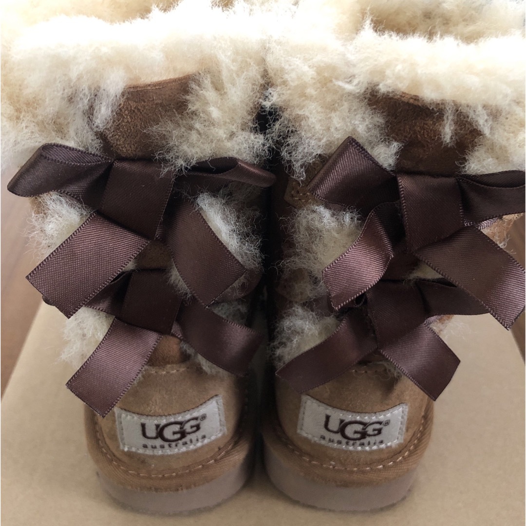 UGG(アグ)のUGG ブーツ 16 キッズ/ベビー/マタニティのキッズ靴/シューズ(15cm~)(ブーツ)の商品写真