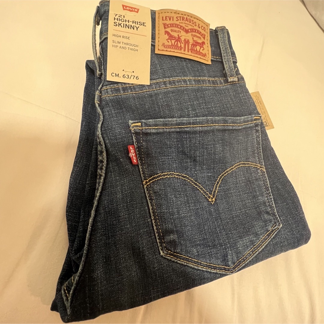 Levi's(リーバイス)のLevi’s 721(TM) ハイライズスキニーフィット BLUE STORY レディースのパンツ(デニム/ジーンズ)の商品写真