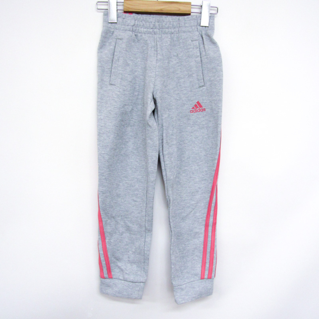 adidas(アディダス)のアディダス ジョガーパンツ スウェット スエット キッズ 男の子用 130サイズ グレー adidas キッズ/ベビー/マタニティのキッズ服男の子用(90cm~)(パンツ/スパッツ)の商品写真