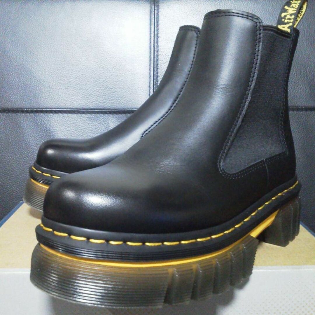 Dr.Martens(ドクターマーチン)のDr.Martens AUDRICK UK5 黒 厚底 チェルシー JADON レディースの靴/シューズ(ブーツ)の商品写真