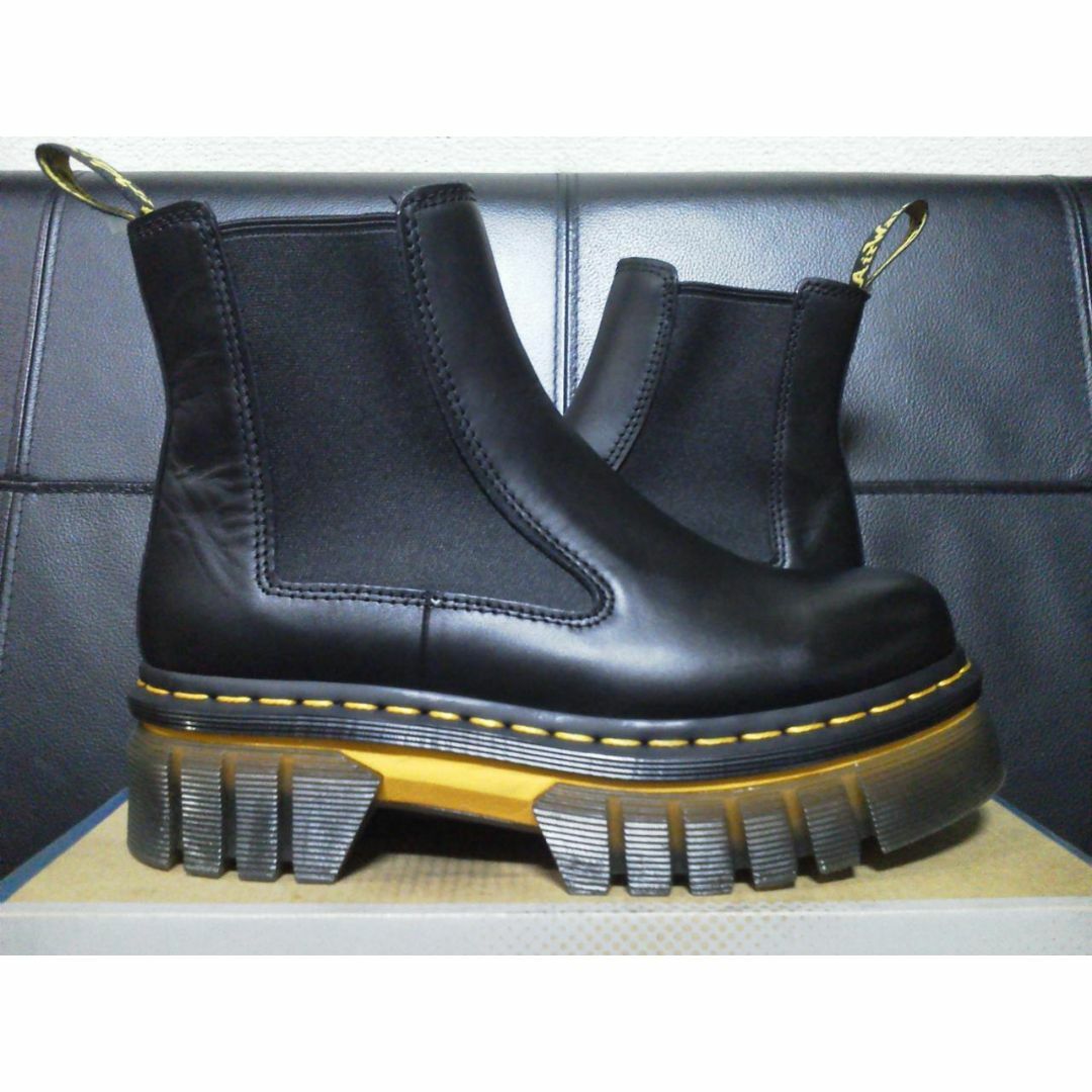 Dr.Martens(ドクターマーチン)のDr.Martens AUDRICK UK5 黒 厚底 チェルシー JADON レディースの靴/シューズ(ブーツ)の商品写真