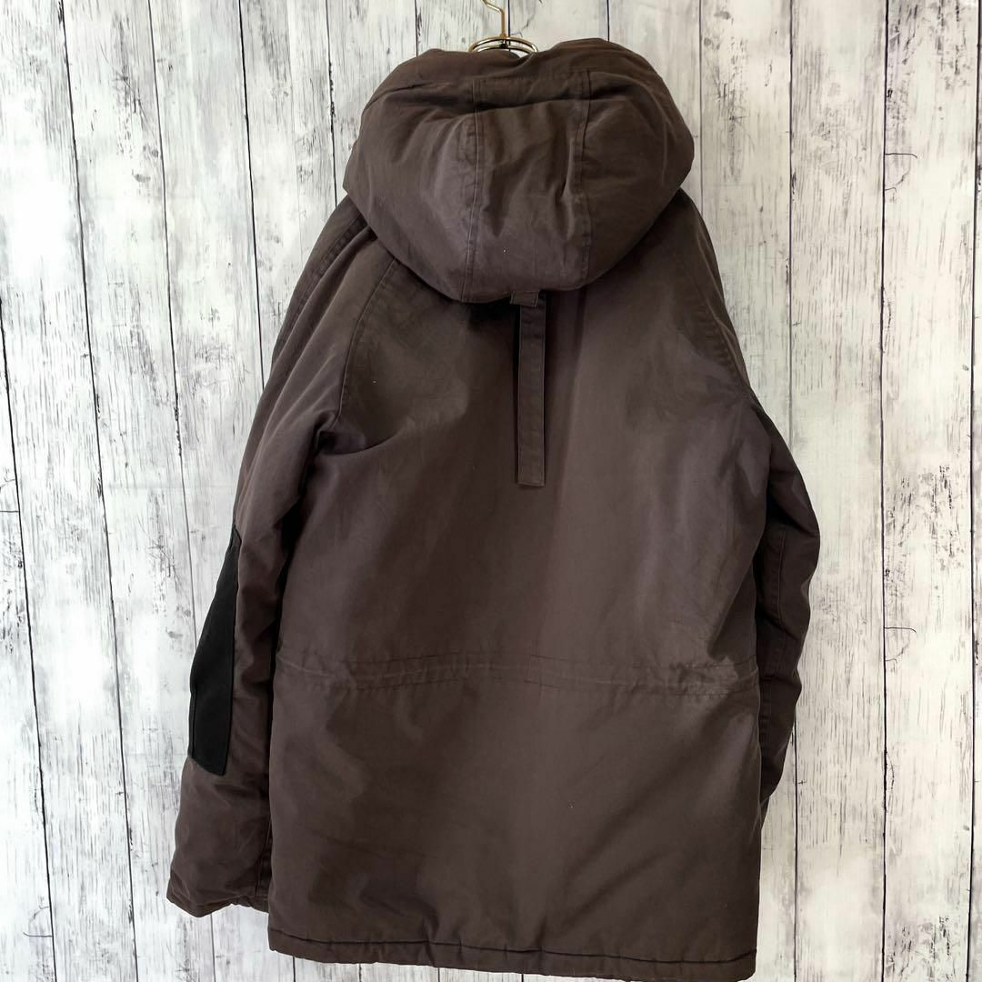 carhartt(カーハート)のカーハートWIP　TRAPPER　PARKAA　サイズＬ茶色ブラウン　メンズ古着 メンズのジャケット/アウター(マウンテンパーカー)の商品写真