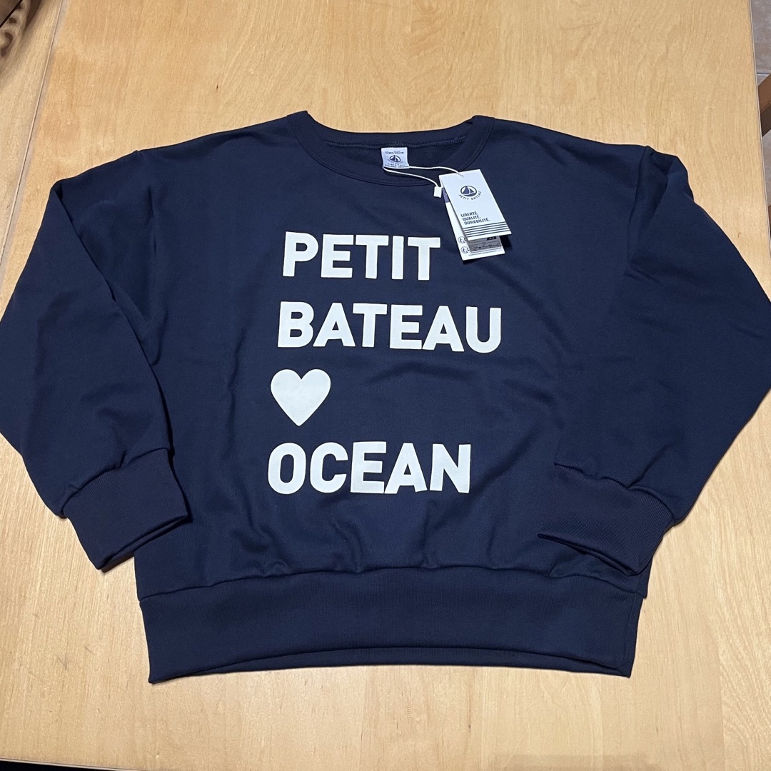 PETIT BATEAU(プチバトー)のプチバトー スウェットトレーナー 10a キッズ/ベビー/マタニティのキッズ服女の子用(90cm~)(ジャケット/上着)の商品写真