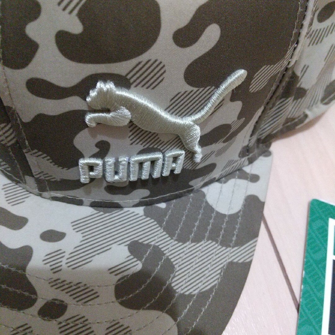 PUMA(プーマ)の美品　プーマ　LS　カラーブロック　キャップ　大人フリー メンズの帽子(キャップ)の商品写真