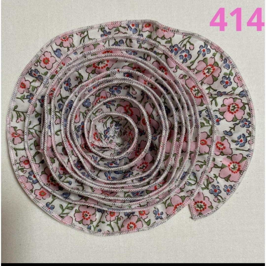 414 リバティ生地ギャザーリボン ハンドメイドの素材/材料(生地/糸)の商品写真