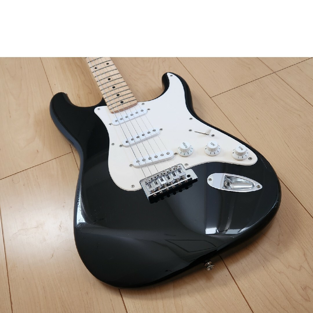 SQUIER(スクワイア)の【製産完了品】Squier by fender STRAT ストラトタイプ 黒 楽器のギター(エレキギター)の商品写真