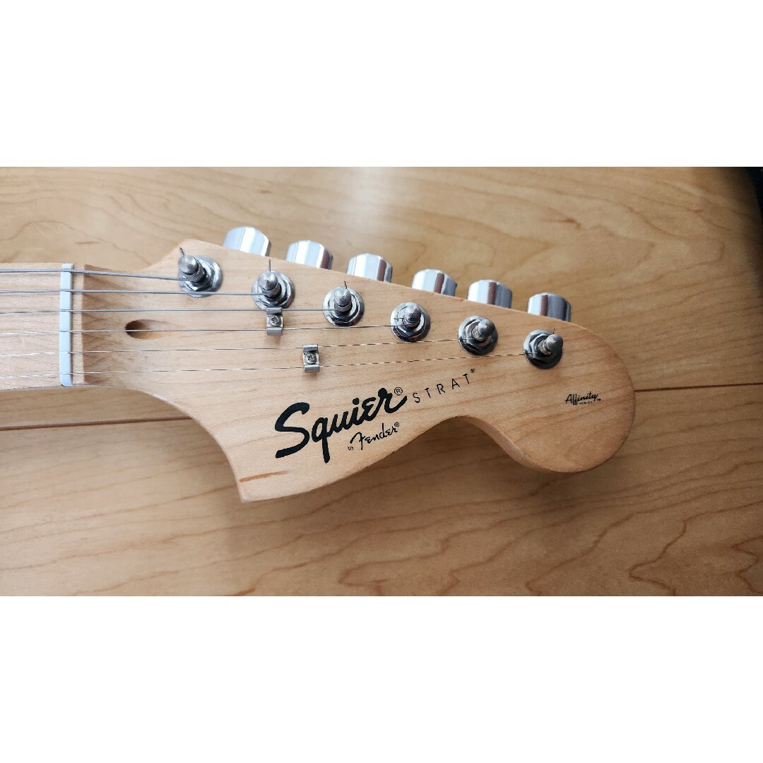 SQUIER(スクワイア)の【製産完了品】Squier by fender STRAT ストラトタイプ 黒 楽器のギター(エレキギター)の商品写真