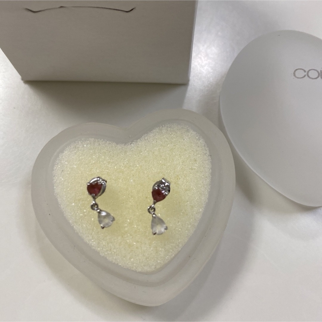 Courreges(クレージュ)のクレージュ　k18ホワイトゴールドピアス レディースのアクセサリー(ピアス)の商品写真