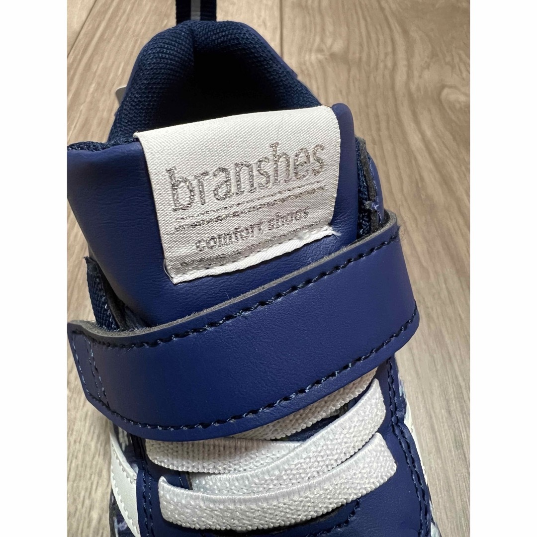 Branshes(ブランシェス)のbranshes スニーカー 18センチ キッズ/ベビー/マタニティのキッズ靴/シューズ(15cm~)(スニーカー)の商品写真