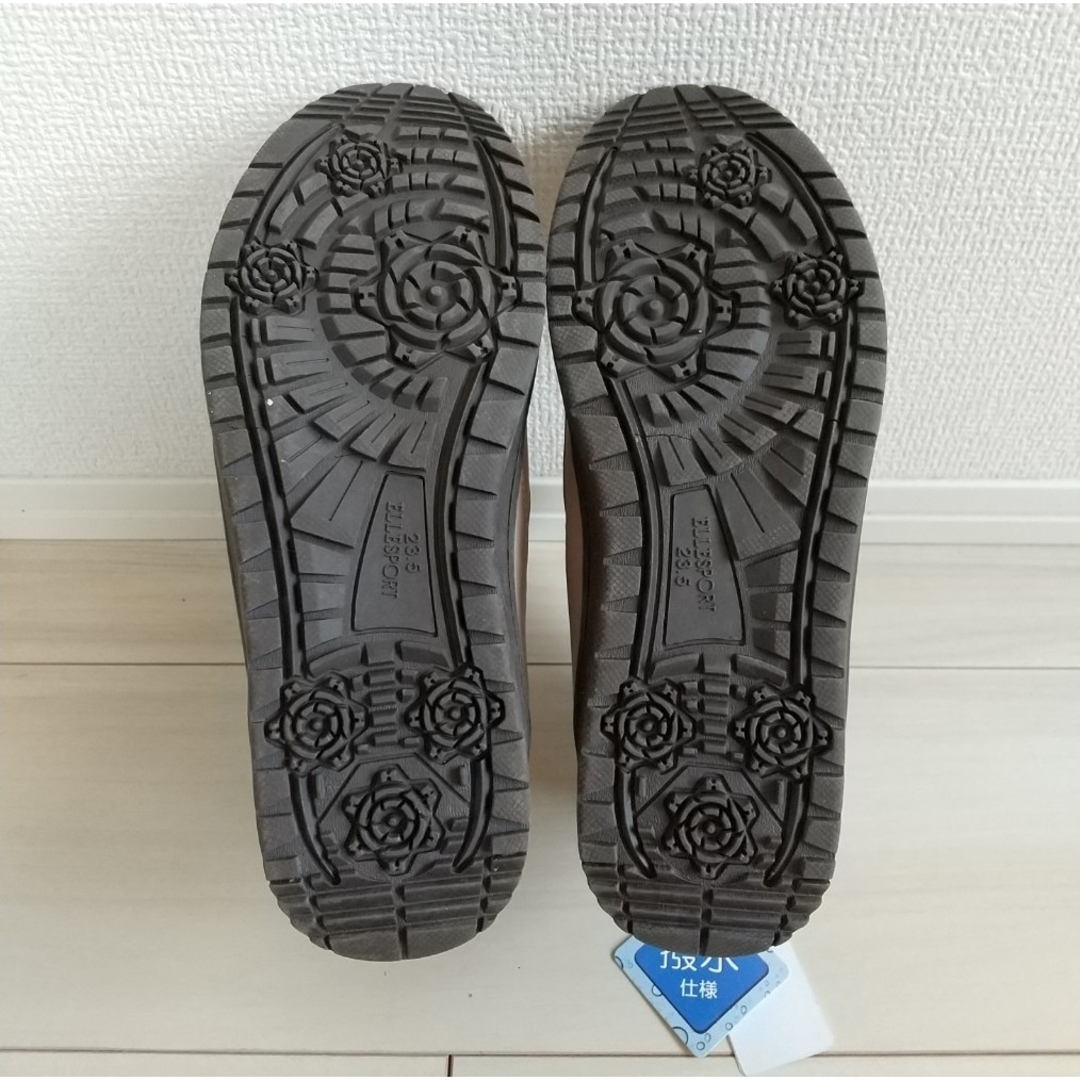 （671）ELLESPORT ベージュ ショートブーツ（23.5cm） レディースの靴/シューズ(ブーツ)の商品写真