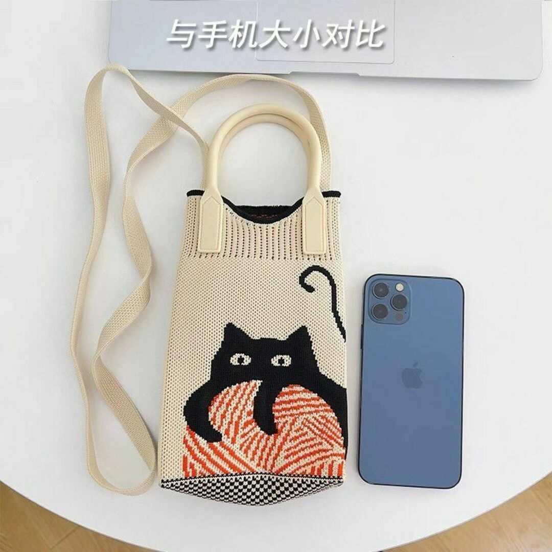 スマホショルダー スマホポーチ 黒猫 ニット ミニポシェット スマホ/家電/カメラのスマホアクセサリー(その他)の商品写真