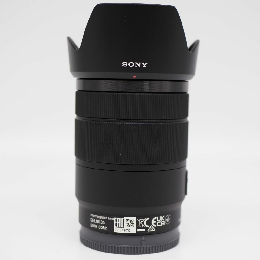 SONY(ソニー)のSONY E 18-135mm F3.5-5.6 OSS SEL18135 スマホ/家電/カメラのカメラ(レンズ(ズーム))の商品写真