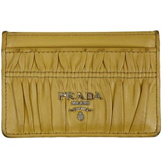 プラダ(PRADA)のプラダ ロゴ カード入れ レディース 【中古】(パスケース/IDカードホルダー)