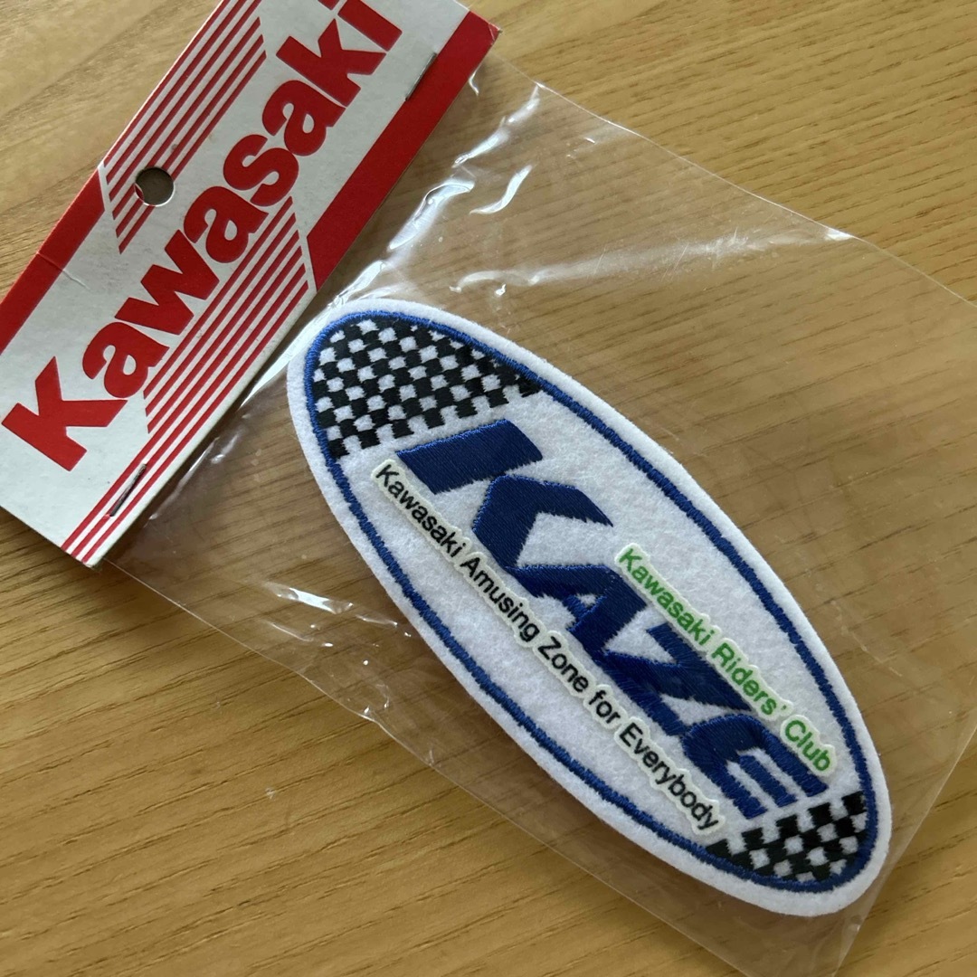 カワサキ(カワサキ)のKawasaki  刺繍ワッペン 自動車/バイクのバイク(ステッカー)の商品写真