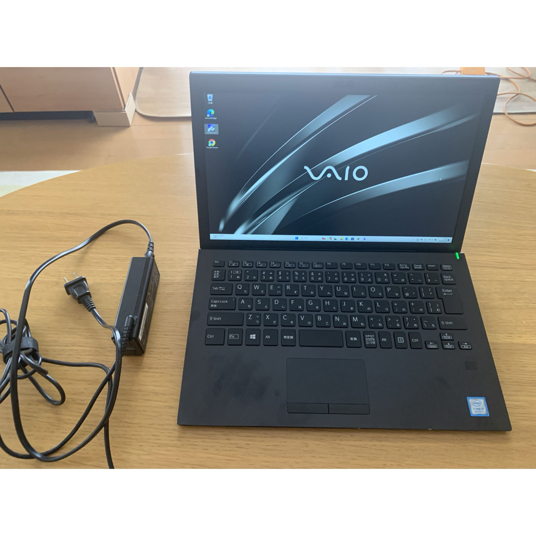 VAIO(バイオ)のVAIO S13 VJS132 ブラック　第８世代 スマホ/家電/カメラのPC/タブレット(ノートPC)の商品写真