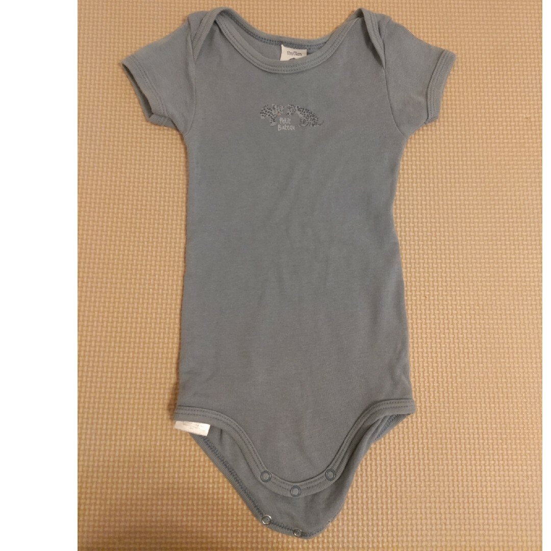 PETIT BATEAU(プチバトー)のプチバトーロンパース　12m キッズ/ベビー/マタニティのベビー服(~85cm)(ロンパース)の商品写真