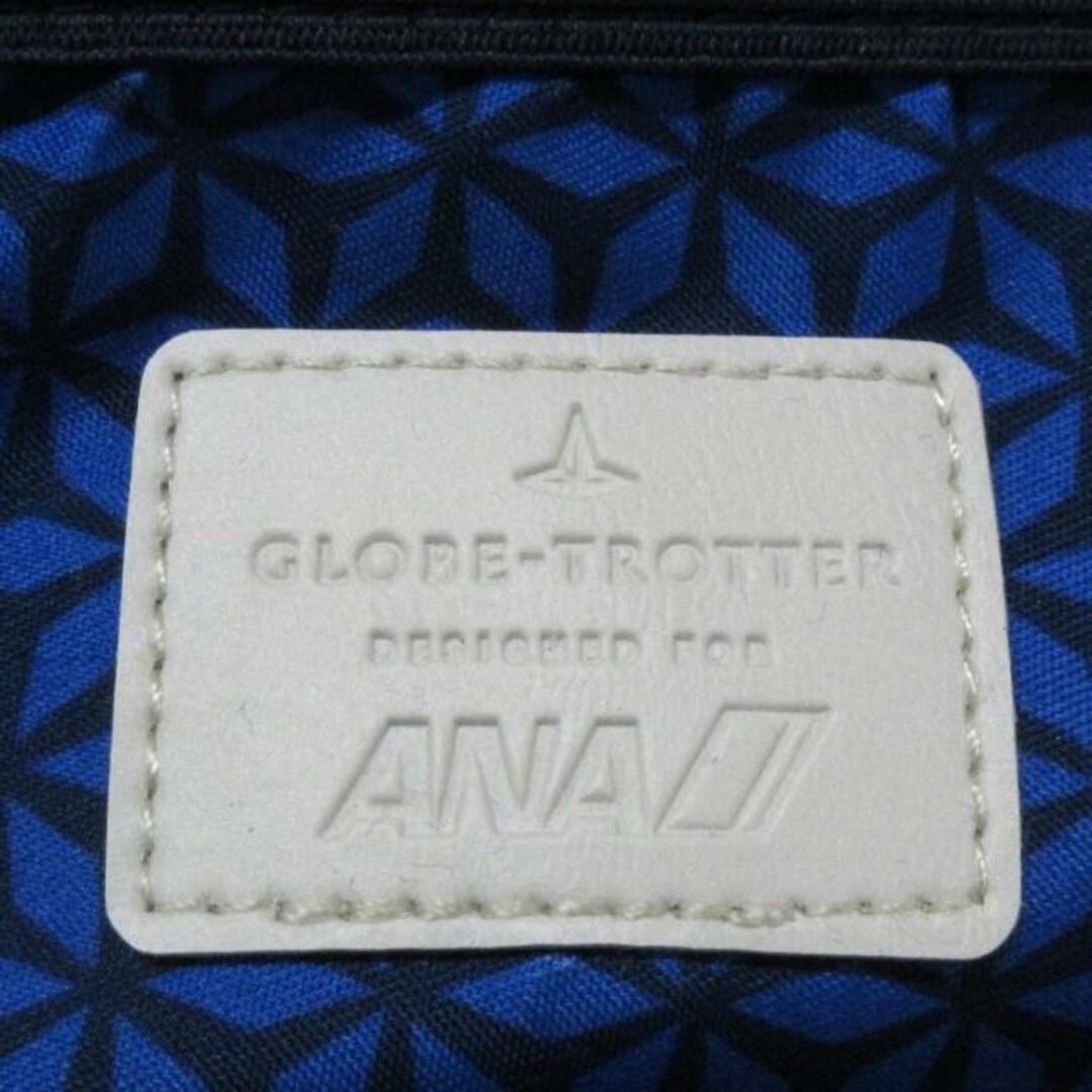 GLOBE-TROTTER(グローブトロッター)のGLOBE TROTTER(グローブトロッター) ポーチ - ゴールド×アイボリー ANA/アメニティ レザー レディースのファッション小物(ポーチ)の商品写真