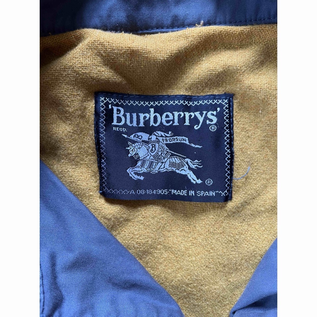 BURBERRY(バーバリー)のBurberrys バーバリー ブルゾン made in spain メンズのジャケット/アウター(ブルゾン)の商品写真