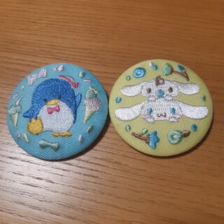 サンリオ　刺繍缶バッチ(キャラクターグッズ)