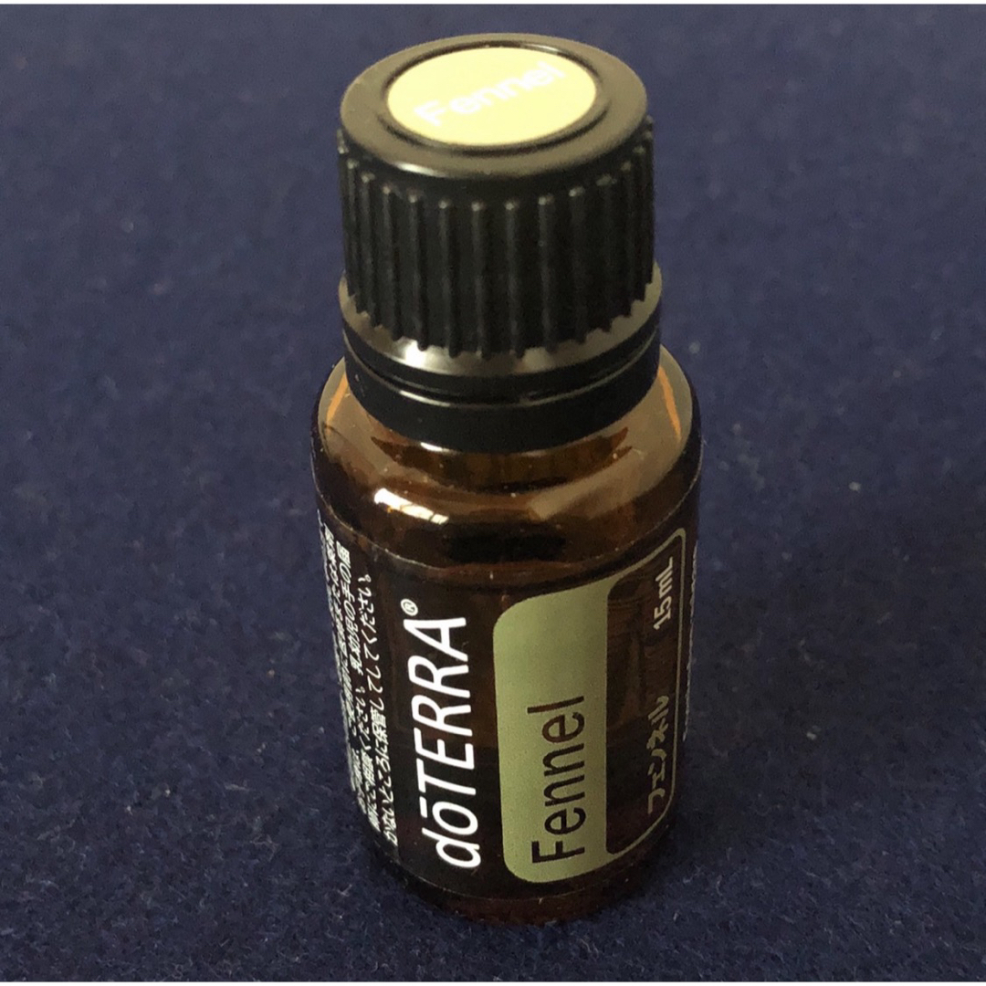 doTERRA(ドテラ)の新品未開封　正規品　ドテラ エッセンシャルオイル フェンネル 15ml コスメ/美容のリラクゼーション(エッセンシャルオイル（精油）)の商品写真