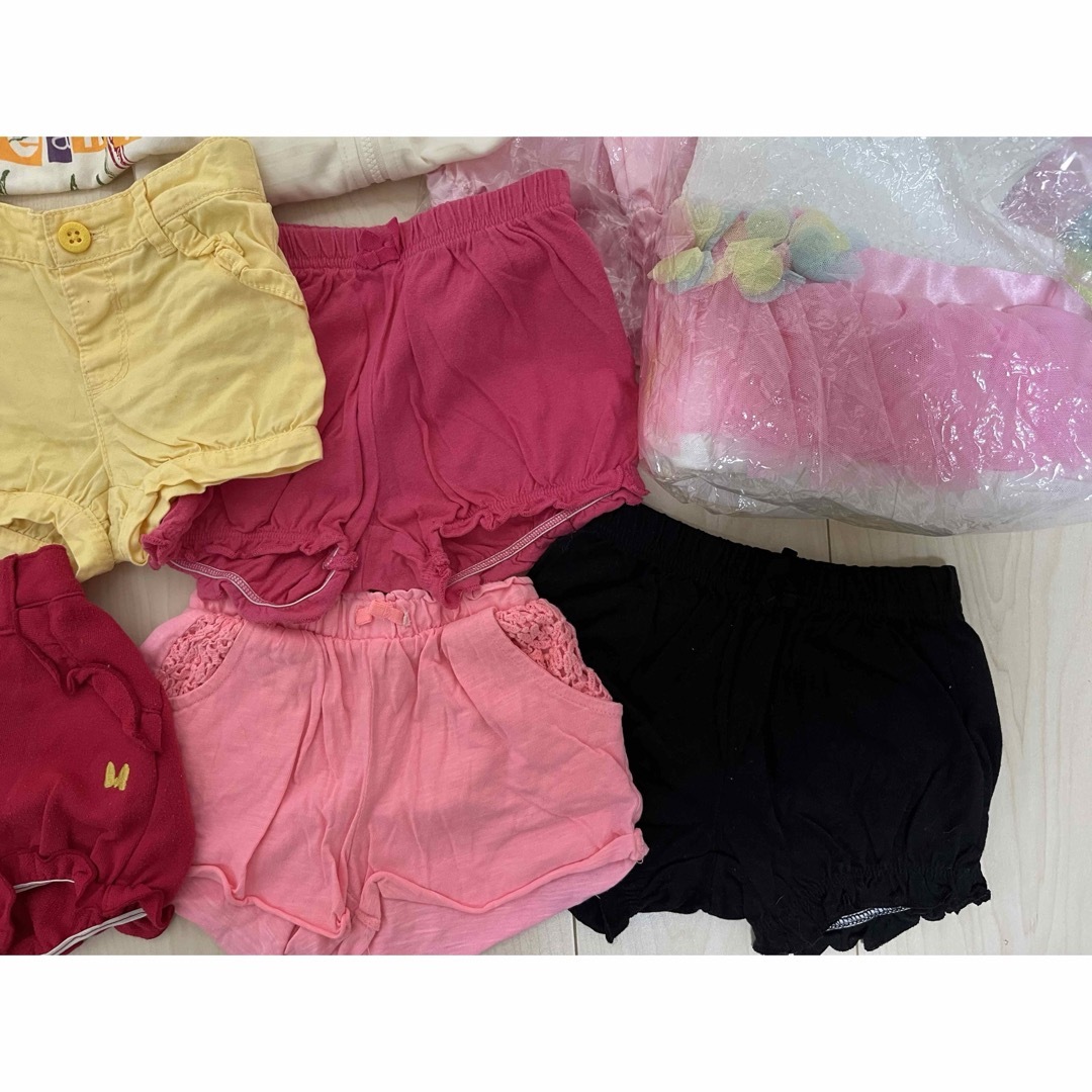 babyGAP(ベビーギャップ)の女の子服♡トップス♡デニムシャツ♡パーカー♡ショートパンツ♡80♡17点セット キッズ/ベビー/マタニティのベビー服(~85cm)(その他)の商品写真