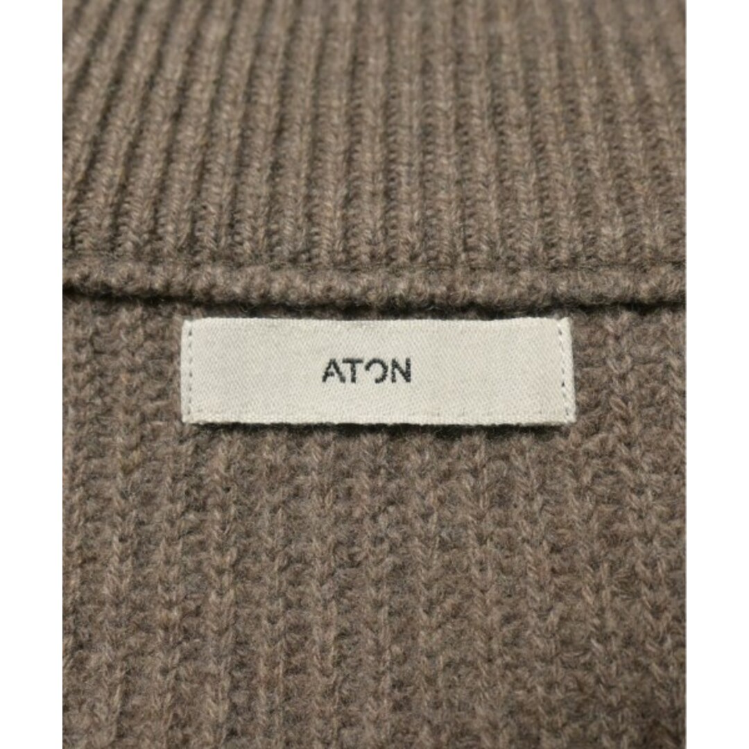 ATON(エイトン)のATON エイトン ニット・セーター 2(M位) ベージュ 【古着】【中古】 レディースのトップス(ニット/セーター)の商品写真