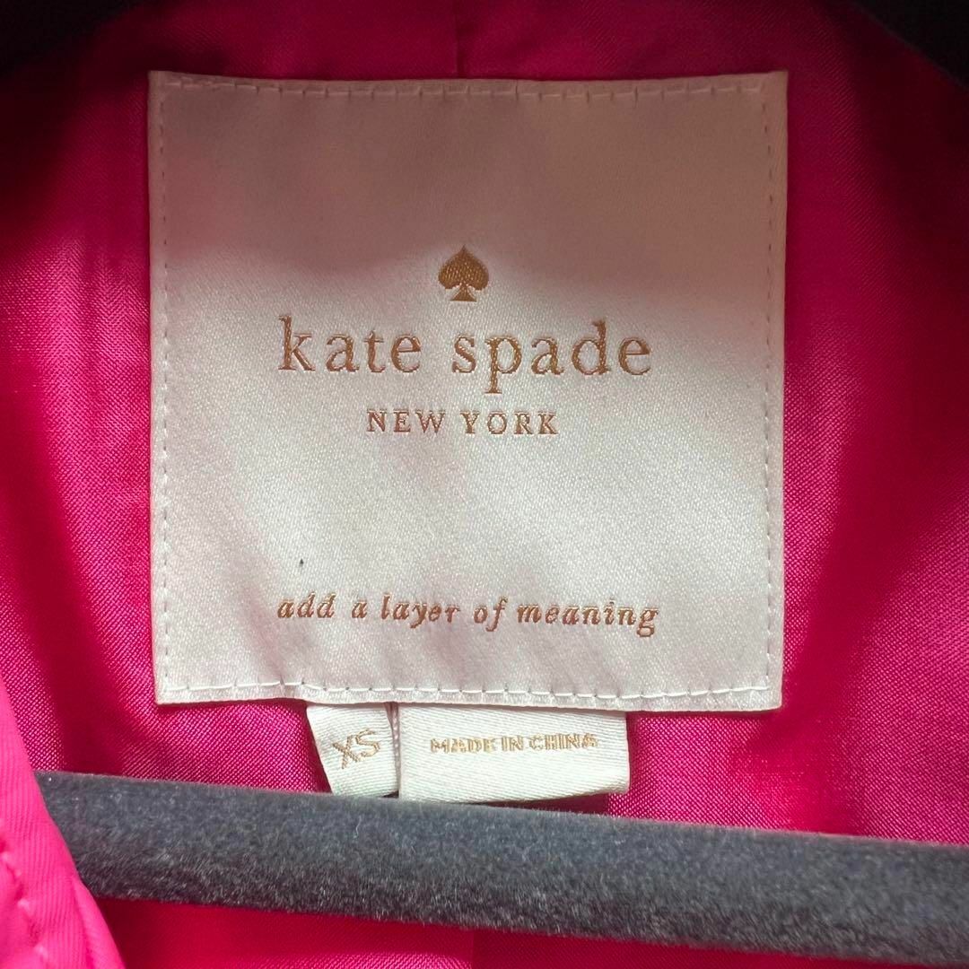 kate spade new york(ケイトスペードニューヨーク)の【良品】kate spade トレンチコート ピンク SEO スプリングコート レディースのジャケット/アウター(トレンチコート)の商品写真