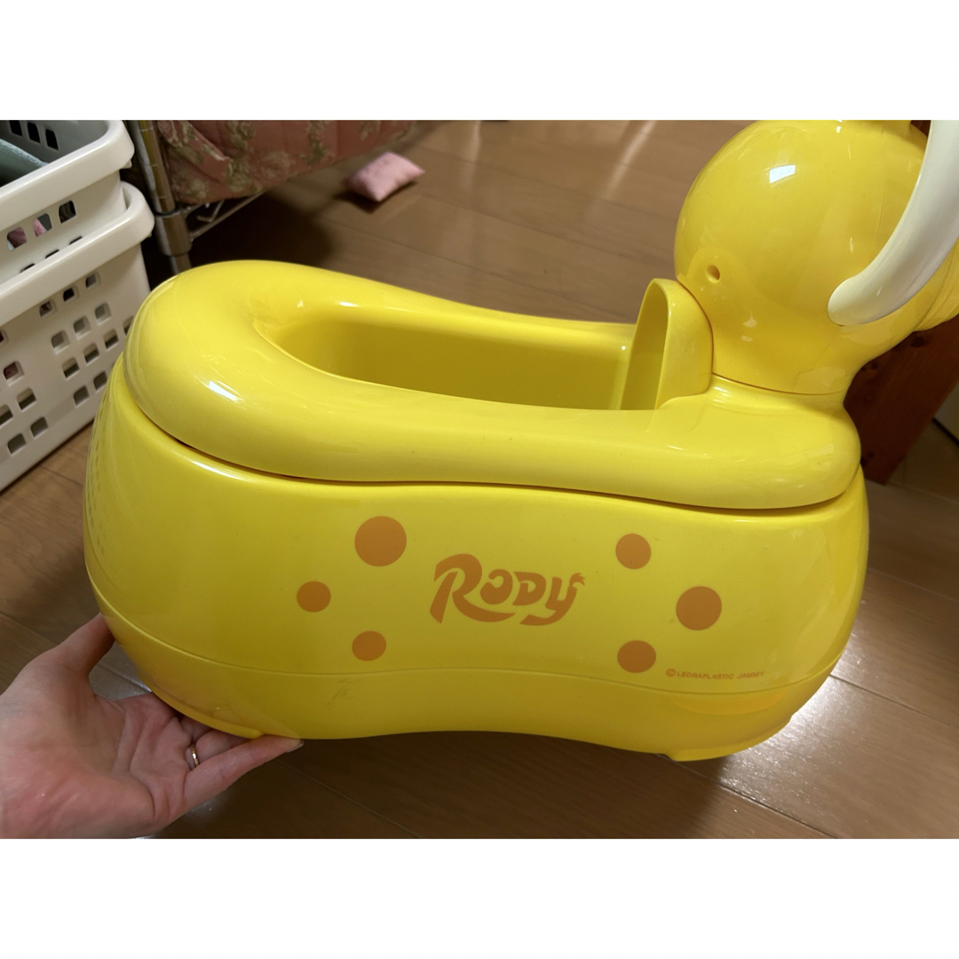 Rady(レディー)のrody baby potty  ロディおまる キッズ/ベビー/マタニティのおむつ/トイレ用品(ベビーおまる)の商品写真