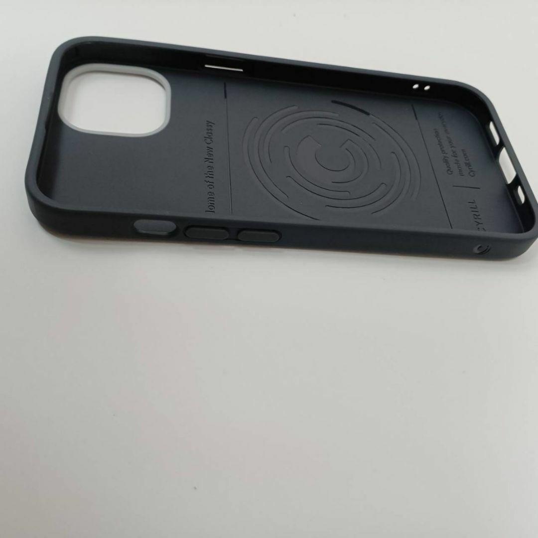 CYRILL by Spigen　iPhone13　ケース　ダークグレー　スマホ スマホ/家電/カメラのスマホアクセサリー(iPhoneケース)の商品写真