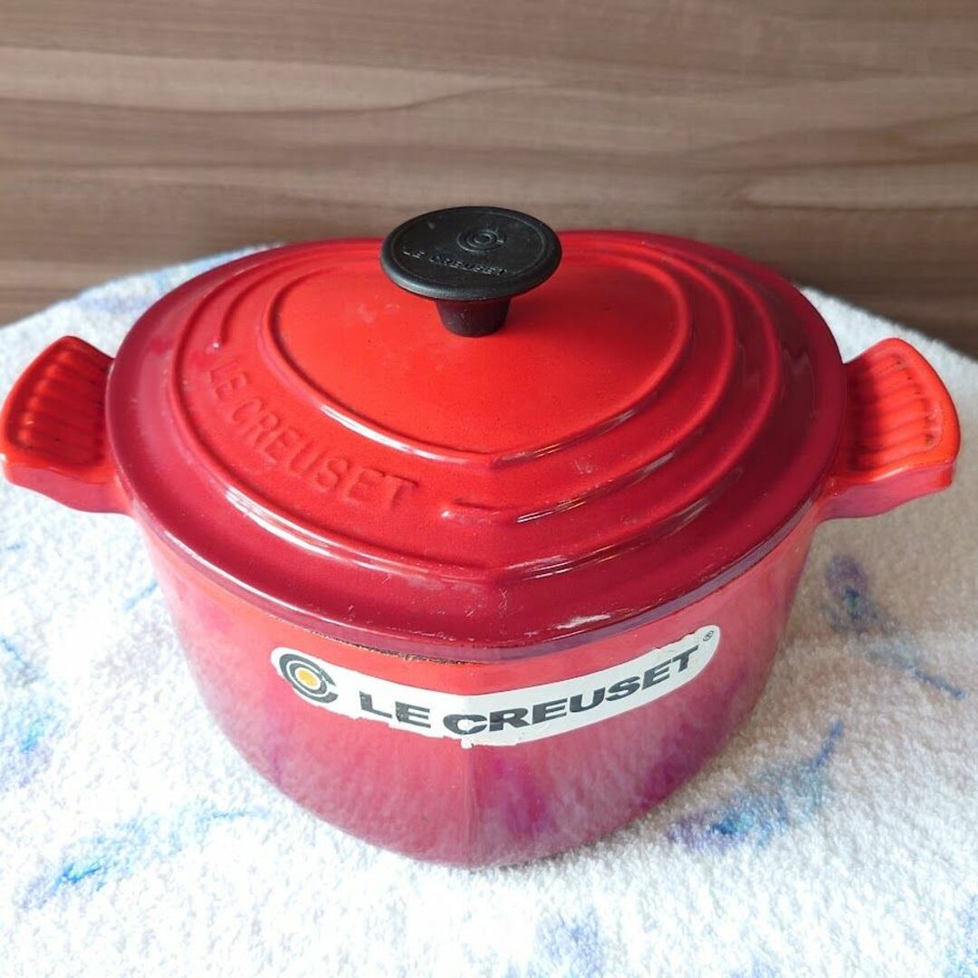 LE CREUSET(ルクルーゼ)のル・クルーゼ　ココット・ダムール　レッド　Le Creuset インテリア/住まい/日用品のキッチン/食器(鍋/フライパン)の商品写真