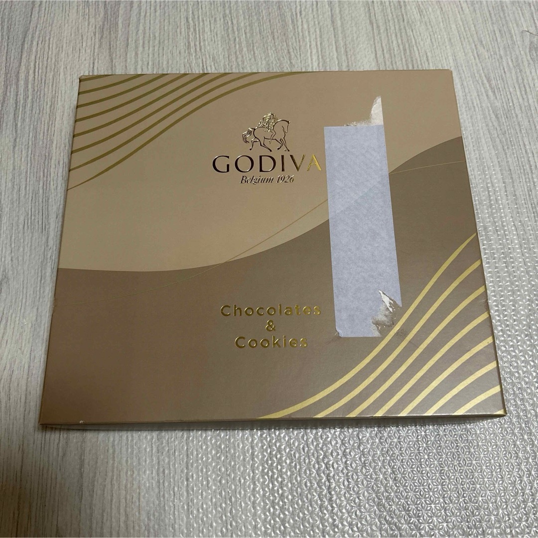 GODIVA(ゴディバ)のGODIVA チョコレート&クッキー　アソートメント 食品/飲料/酒の食品(菓子/デザート)の商品写真
