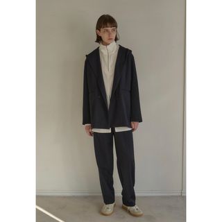 クラネ(CLANE)のHOOD OVER JACKET MANOF マノフ M(テーラードジャケット)