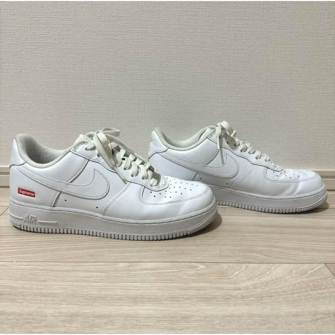 Supreme(シュプリーム)のSupreme NIKE AF1 White ホワイト スニーカー 26.5cm メンズの靴/シューズ(スニーカー)の商品写真