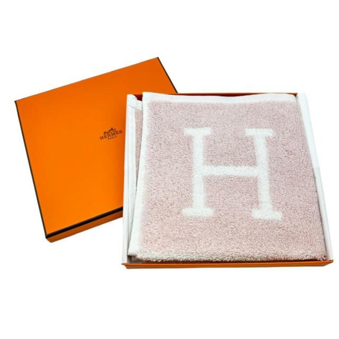 Hermes(エルメス)のエルメス(HERMES)  カレタオル アヴァロン ハンドタオル レディース (カラー：ローズ×リラ)  【SAランク】【中古】 レディースのファッション小物(ハンカチ)の商品写真