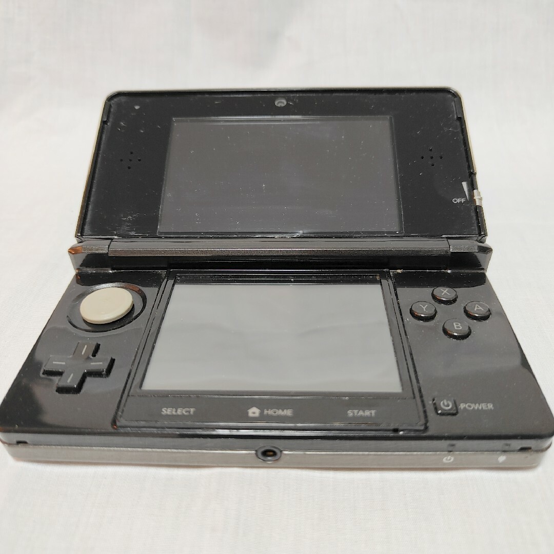 ニンテンドー3DS(ニンテンドー3DS)のNINTENDO 3DS　ブラック エンタメ/ホビーのゲームソフト/ゲーム機本体(携帯用ゲーム機本体)の商品写真