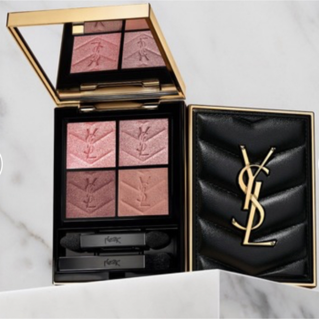 Yves Saint Laurent Beaute(イヴサンローランボーテ)のYves Saint Laurent Beauteクチュールミニクラッチ400 コスメ/美容のベースメイク/化粧品(アイシャドウ)の商品写真