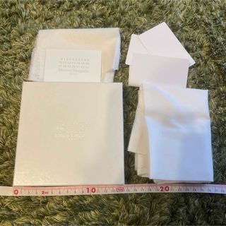 マルタンマルジェラ(Maison Martin Margiela)のメゾンマルジェラ　箱　保存袋(折り財布)