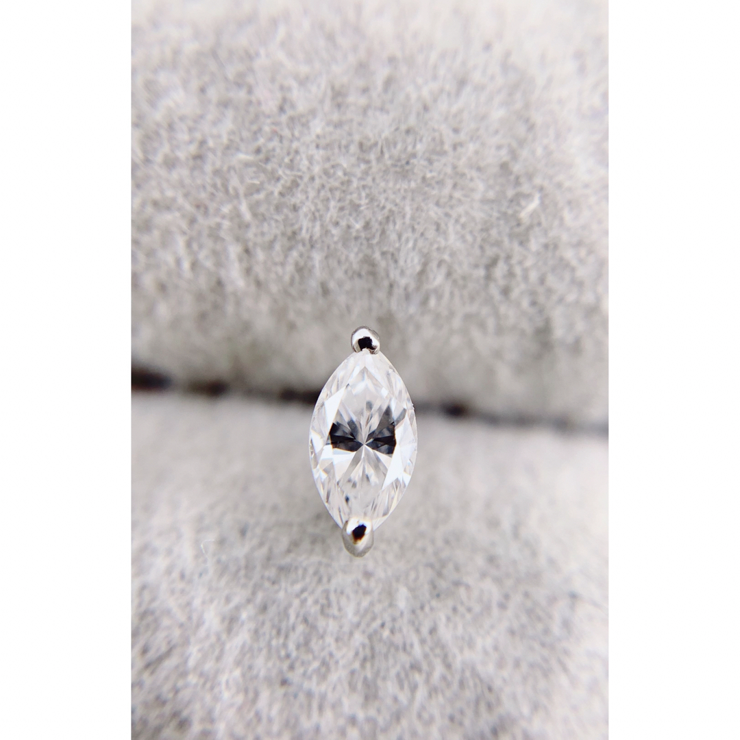 天然 ダイヤモンド プラチナ 両耳 ピアス  レディースのアクセサリー(ピアス)の商品写真