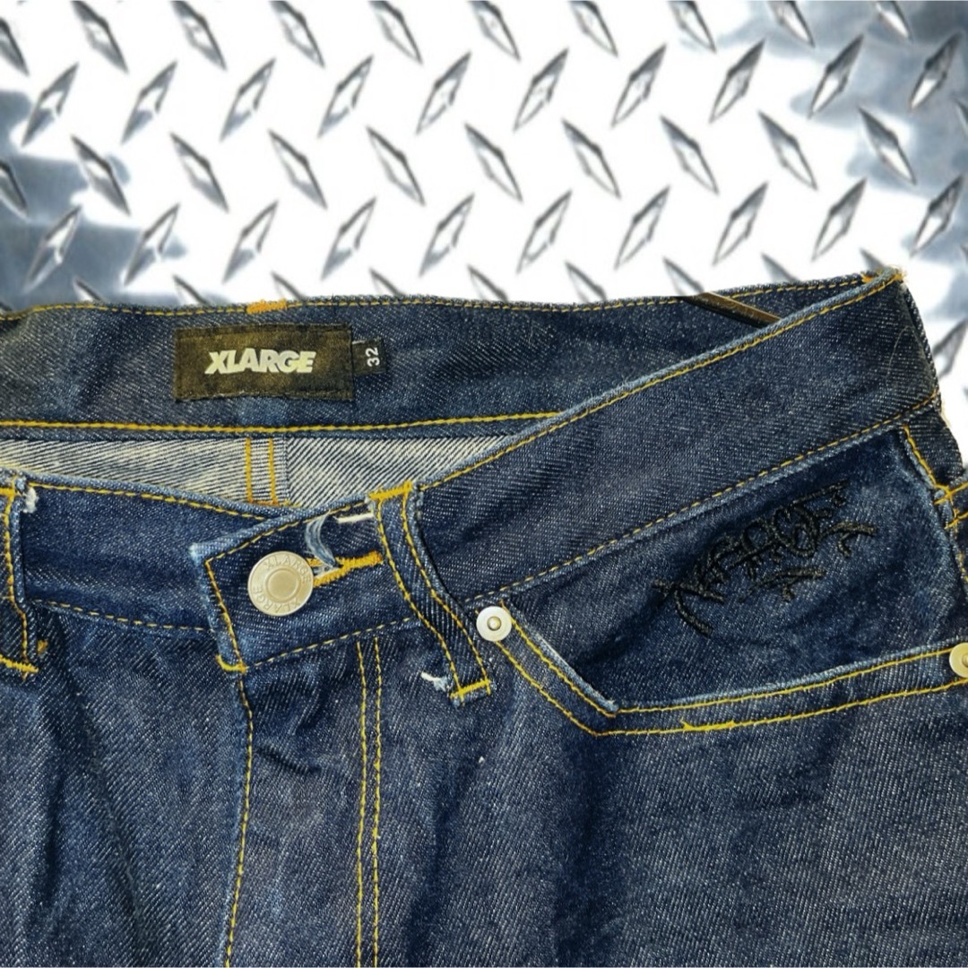 XLARGE(エクストララージ)のXLARGE GRAFFITI DENIM PANTS メンズのパンツ(デニム/ジーンズ)の商品写真