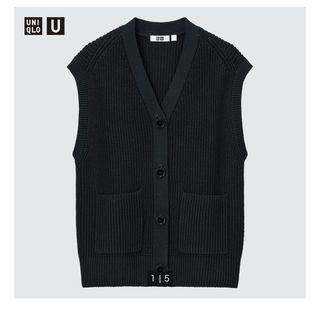 ユニクロ(UNIQLO)のUNIQLO Ｖネックカーディガン　ベスト(ベスト/ジレ)